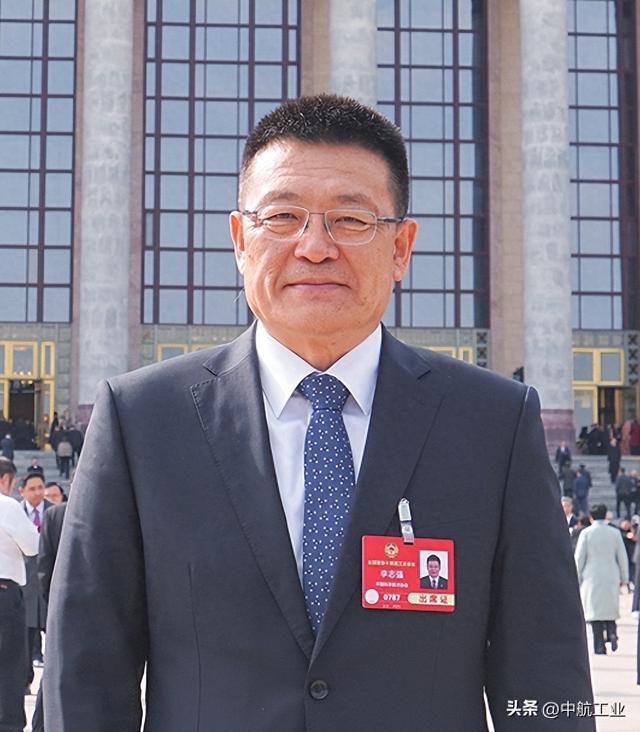 自主創(chuàng)新鑄就強(qiáng)國(guó)之翼 智能制造開(kāi)啟航空新篇